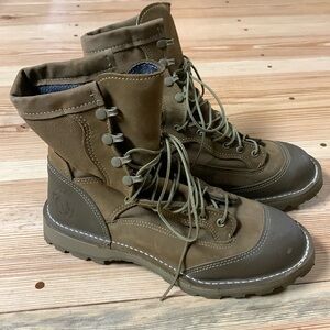 Wellco Size 9 R Style E163 Boots